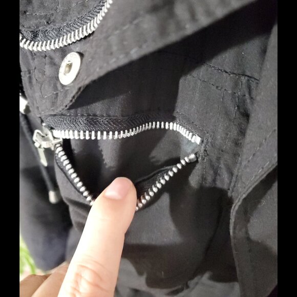 Dots Light Weight Utility Jacket (Size M) - Picture 10 of 12